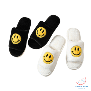รองเท้าใส่ในบ้าน สลิปเปอร์ ลายหน้ายิ้ม Slippers | S7